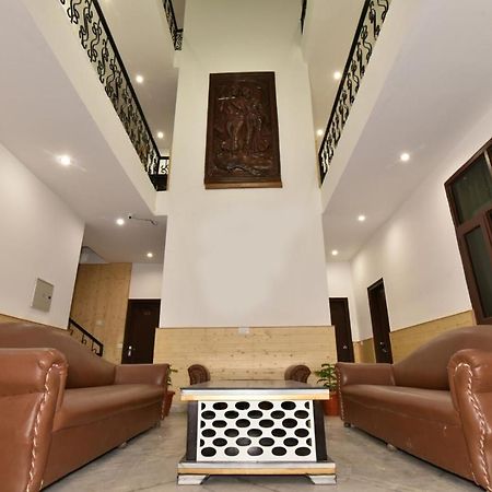 Dlx Stay In Naddi Νταραμσάλα Εξωτερικό φωτογραφία